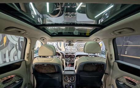 Bentley Bentayga I, 2021 год, 20 999 000 рублей, 32 фотография