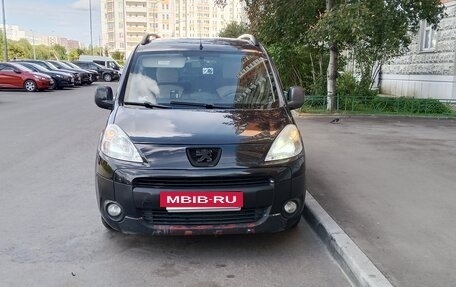Peugeot Partner II рестайлинг 2, 2011 год, 750 000 рублей, 2 фотография