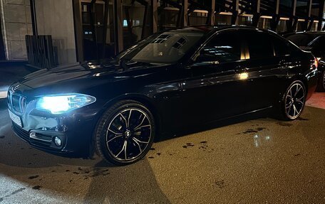 BMW 5 серия, 2015 год, 2 300 000 рублей, 5 фотография