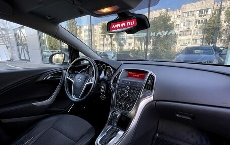 Opel Astra J, 2011 год, 590 000 рублей, 9 фотография