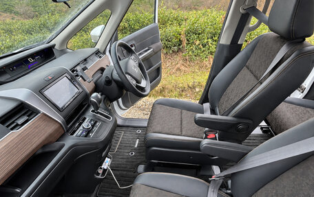 Honda Freed II, 2020 год, 1 400 000 рублей, 13 фотография
