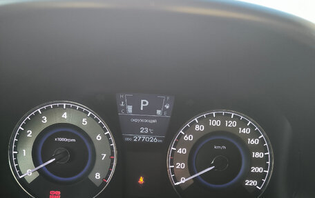 Hyundai Solaris II рестайлинг, 2011 год, 430 000 рублей, 13 фотография
