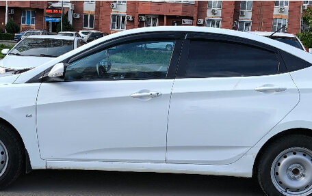Hyundai Solaris II рестайлинг, 2011 год, 430 000 рублей, 7 фотография