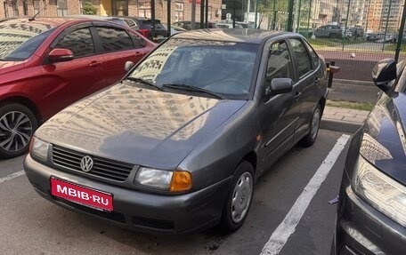 Volkswagen Polo III рестайлинг, 1997 год, 115 000 рублей, 1 фотография