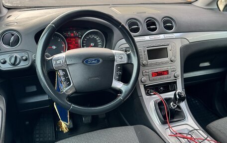 Ford Galaxy II, 2008 год, 820 000 рублей, 11 фотография