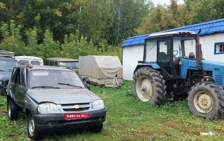 Chevrolet Niva I рестайлинг, 2015 год, 300 000 рублей, 1 фотография