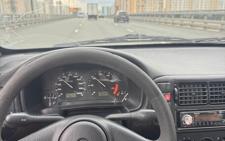 Volkswagen Polo III рестайлинг, 1997 год, 115 000 рублей, 5 фотография