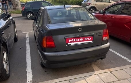 Volkswagen Polo III рестайлинг, 1997 год, 115 000 рублей, 4 фотография