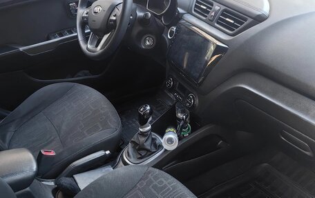 KIA Rio III рестайлинг, 2014 год, 1 100 000 рублей, 3 фотография