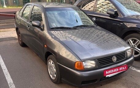 Volkswagen Polo III рестайлинг, 1997 год, 115 000 рублей, 3 фотография