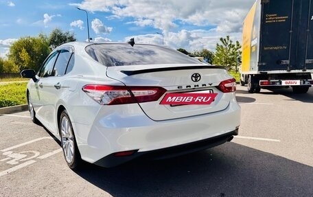 Toyota Camry, 2020 год, 2 500 000 рублей, 5 фотография