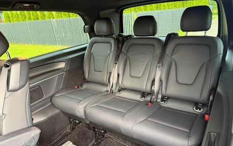 Mercedes-Benz V-Класс, 2024 год, 9 900 000 рублей, 26 фотография