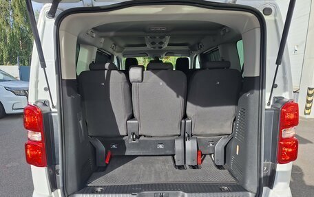 Peugeot Traveller I, 2021 год, 3 100 000 рублей, 11 фотография