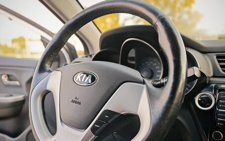 KIA Rio III рестайлинг, 2015 год, 850 000 рублей, 33 фотография
