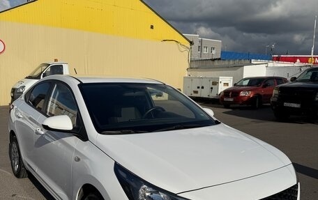 Hyundai Solaris II рестайлинг, 2021 год, 1 650 000 рублей, 7 фотография