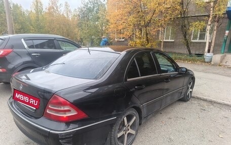 Mercedes-Benz C-Класс, 2000 год, 350 000 рублей, 4 фотография