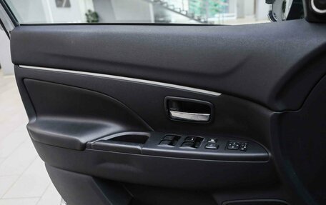 Mitsubishi ASX I рестайлинг, 2010 год, 755 000 рублей, 10 фотография