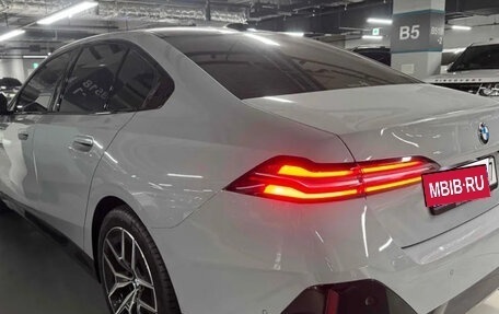 BMW 5 серия, 2026 год, 5 500 777 рублей, 3 фотография