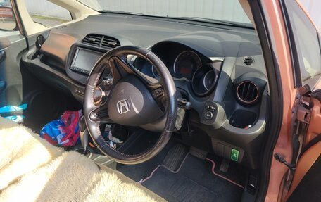 Honda Fit III, 2012 год, 800 000 рублей, 6 фотография