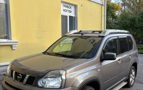 Nissan X-Trail, 2010 год, 800 000 рублей, 1 фотография