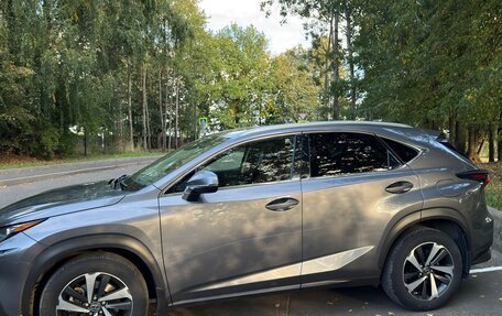 Lexus NX I, 2021 год, 3 950 000 рублей, 2 фотография