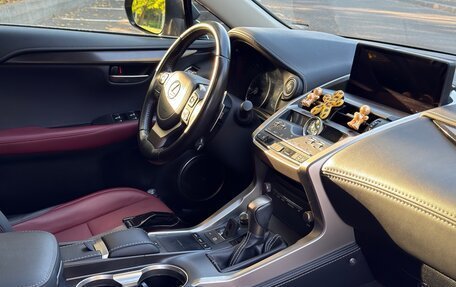 Lexus NX I, 2021 год, 3 950 000 рублей, 6 фотография