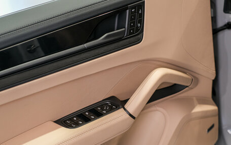 Porsche Cayenne III, 2026 год, 19 690 000 рублей, 12 фотография