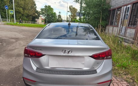 Hyundai Solaris II рестайлинг, 2019 год, 450 000 рублей, 2 фотография