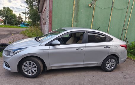Hyundai Solaris II рестайлинг, 2019 год, 450 000 рублей, 3 фотография