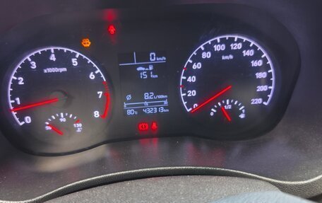 Hyundai Solaris II рестайлинг, 2019 год, 450 000 рублей, 5 фотография