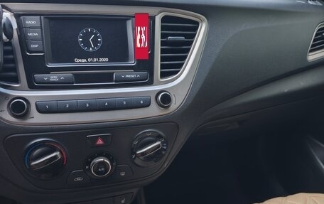 Hyundai Solaris II рестайлинг, 2019 год, 450 000 рублей, 6 фотография