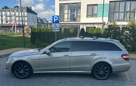 Mercedes-Benz E-Класс, 2010 год, 1 500 000 рублей, 4 фотография