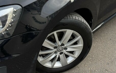 Volkswagen Polo VI (EU Market), 2015 год, 950 000 рублей, 2 фотография