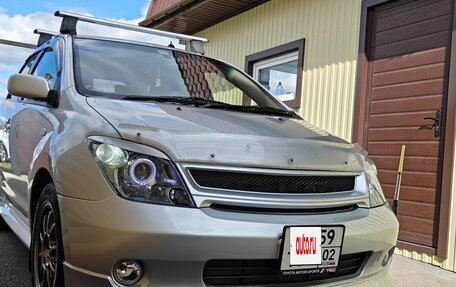 Toyota Ist II, 2002 год, 600 000 рублей, 3 фотография