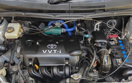 Toyota Ist II, 2002 год, 600 000 рублей, 10 фотография