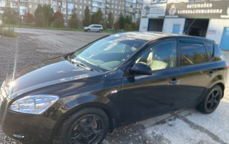 KIA cee'd I рестайлинг, 2007 год, 600 000 рублей, 1 фотография
