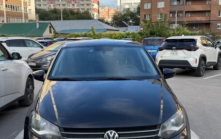 Volkswagen Polo VI (EU Market), 2016 год, 1 300 000 рублей, 24 фотография