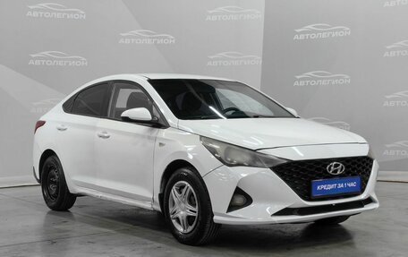 Hyundai Solaris II рестайлинг, 2020 год, 860 000 рублей, 7 фотография