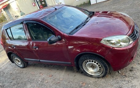 Renault Sandero I, 2010 год, 400 000 рублей, 3 фотография