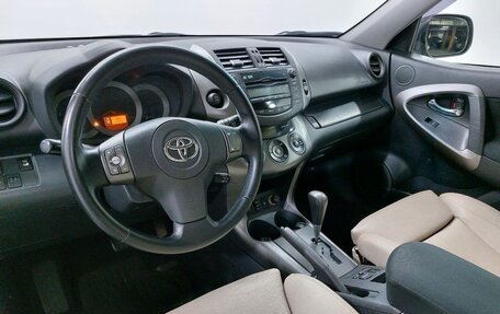 Toyota RAV4, 2011 год, 1 200 000 рублей, 12 фотография