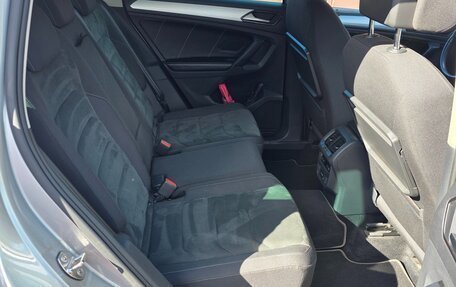 Volkswagen Tiguan II, 2018 год, 2 650 000 рублей, 11 фотография