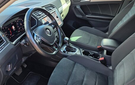 Volkswagen Tiguan II, 2018 год, 2 650 000 рублей, 14 фотография