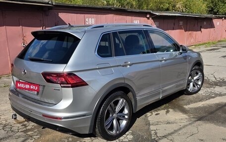 Volkswagen Tiguan II, 2018 год, 2 650 000 рублей, 3 фотография