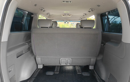 Hyundai Grand Starex Grand Starex I рестайлинг 2, 2014 год, 2 090 000 рублей, 17 фотография