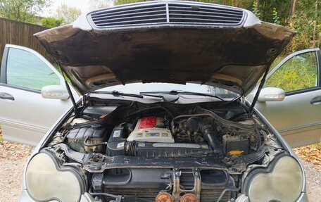 Mercedes-Benz C-Класс, 2002 год, 450 000 рублей, 14 фотография