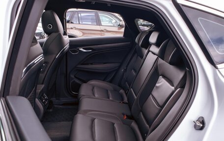 Geely Tugella FY11, 2023 год, 1 975 000 рублей, 19 фотография