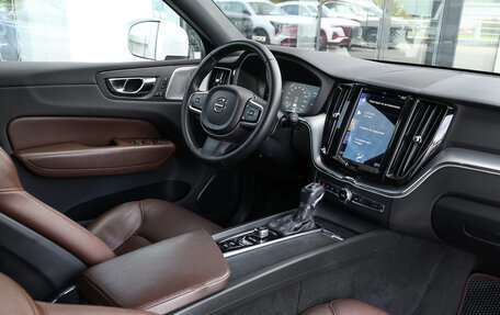 Volvo XC60 II, 2021 год, 4 098 000 рублей, 10 фотография