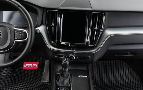 Volvo XC60 II, 2021 год, 4 098 000 рублей, 15 фотография