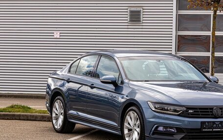 Volkswagen Passat B8 рестайлинг, 2018 год, 1 575 000 рублей, 9 фотография