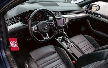 Volkswagen Passat B8 рестайлинг, 2018 год, 1 575 000 рублей, 13 фотография